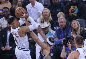 前路迷茫！威少&西蒙斯等自由球員誰能抓住職業(yè)生涯最后的稻草？