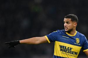 記者：巴塞爾、根特、薩索洛有意23歲荷蘭中場伊哈塔倫