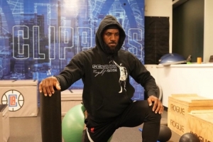 Skip：詹姆斯是向快船乞求&對湖人虛張聲勢 珍妮只會一笑置之