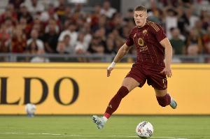 斯基拉：西漢姆、桑德蘭、利茲聯(lián)有意羅馬前鋒多夫比克