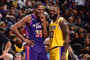 NBA歷史收入榜：老詹超5億創(chuàng)紀錄 杜庫緊隨其后 喬治力壓威少濃眉