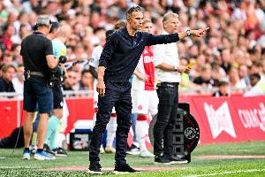 范佩西：費內巴切只有反擊時才有威脅，我很失望費耶諾德未能晉級