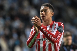 衛(wèi)報預測桑德蘭：倒二降級；損失小貝林&引援規(guī)模大或難以融合