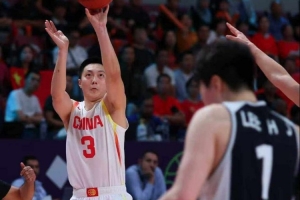 蘇群：所有人都在罵胡明軒時 應該靜下來想為何郭士強非要帶他？