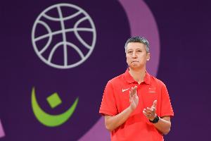 媒體人：郭士強(qiáng)選的12人沒(méi)帶錯(cuò)任何一個(gè) 高詩(shī)巖證明了其防守價(jià)值