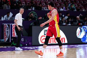 媒體人：有多久沒(méi)看過(guò)中國(guó)男籃打出這樣的比賽了 為教練組點(diǎn)贊