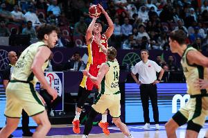 澳大利亞男籃官推致敬中國男籃！媒體人：尊重永遠是打出來的