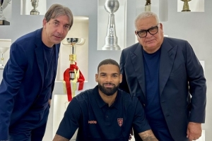 官方：萊切簽下杜塞爾多夫中衛(wèi)西伯特，據(jù)悉轉(zhuǎn)會費(fèi)總額550萬歐