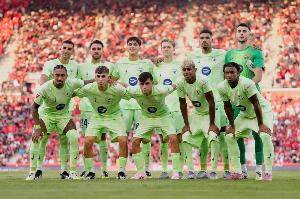 馬卡：巴薩連續(xù)兩周無緣新球衣首秀，對萊萬特將穿青檸綠球衣