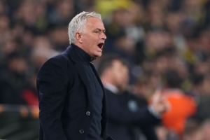 穆帥：我拿過兩次歐冠冠軍，但這不會(huì)給我們的對(duì)手帶來任何壓力