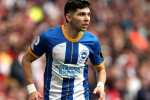 隊報：因今年6月接受的膝蓋手術(shù)，恩西索轉(zhuǎn)會斯特拉斯堡告吹