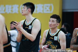 廣廈總經(jīng)理：這幫隊(duì)員幾乎90%是我自己培養(yǎng)的 隊(duì)里有7個(gè)民族