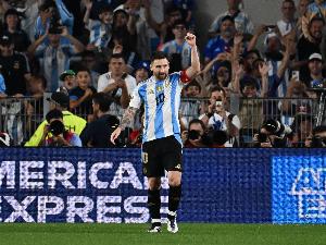 奧萊報：梅西和德保羅已經(jīng)抵達阿根廷，將加入阿根廷國家隊訓(xùn)練營