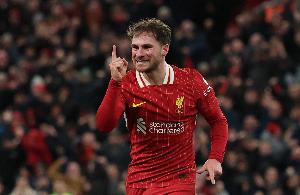 阿媒：因首趟航班延誤錯過轉(zhuǎn)機，麥卡利斯特尚未抵達阿根廷報到