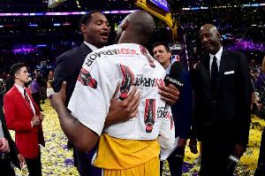 霍里：科比找隊(duì)友單挑不為挑戰(zhàn)誰(shuí) 大家都知道隊(duì)內(nèi)老大是奧尼爾