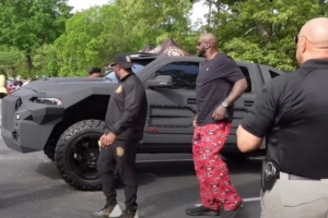 前隊(duì)友：奧尼爾什么東西都要最大最好的 房子&車子&衣服&鞋子