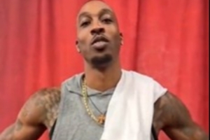 霍華德：本想穿無(wú)袖裝亮相名人堂秀麒麟臂 但因奧尼爾作罷！