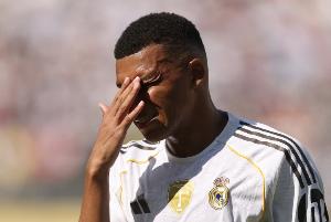 球迷因種族歧視姆巴佩被捕，奧維耶多官方：反對任何形式種族主義