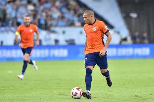 記者：備戰(zhàn)本周六齊魯?shù)卤龋鄭u海牛5名外援均參加昨天訓練