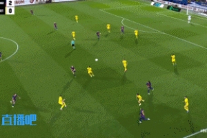 起沖突！孔德被里科踩到腳踝，拉菲尼亞將對(duì)方推倒