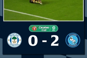 這集看過！聯(lián)賽杯邊裁在維岡主場受傷，去年一位主裁也在這受傷