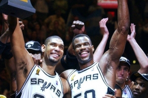 維拉紐瓦：不是要和鄧肯&上將比較 但我和波什很適合在一起打球