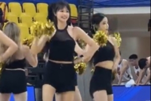 動感十足！媒體人曬NBL長沙勇勝啦啦隊的舞蹈表演視頻