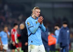 瓜帥：多庫(kù)的進(jìn)步幅度簡(jiǎn)直令人驚嘆，進(jìn)球就是哈蘭德的本職工作