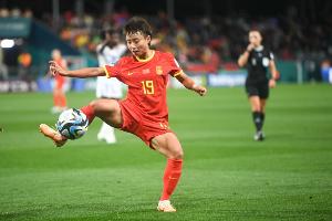 張琳艷談讓點(diǎn)球：我有點(diǎn)拉傷，且聯(lián)賽的第一個進(jìn)球?qū)w瑜潔很重要