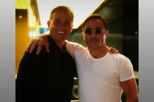 心情不錯??卡納瓦羅社媒曬與撒鹽哥合照，他接近執(zhí)教烏茲別克