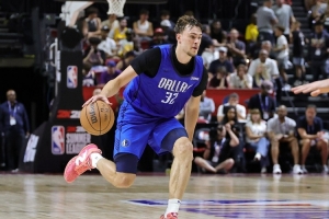 曾令旭：弗拉格水不了&持球練出來就是頂級球員 獨行俠尺寸太好了