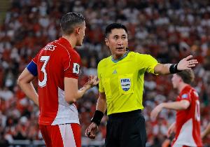 遭馬寧出示6黃！印尼隊(duì)長(zhǎng)：判罰對(duì)我們不利，很難保持尊重裁判