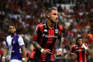 意媒：尤文可能冬窗再次嘗試簽?zāi)崴褂液笮l(wèi)克勞斯，他合同明夏到期