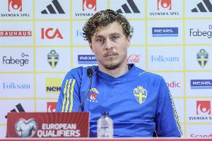 0-1爆冷輸科索沃！林德洛夫：球迷愛噓就噓好了 我們其實(shí)踢得可以