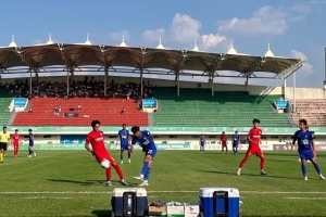 中乙聯(lián)賽第29輪，上海海港富盛經(jīng)開隊客場0-1廣東銘途隊