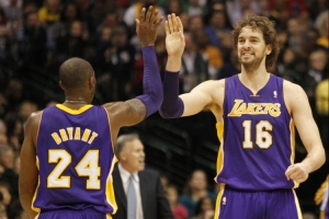 大加有司機一樣的球權(quán)能否達后者高度？楊毅：不行 沒那得分能力