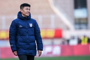 李國(guó)旭：戰(zhàn)平三鎮(zhèn)是球隊(duì)近幾場(chǎng)踢最好的1場(chǎng) 缺少能在禁區(qū)破門(mén)的人