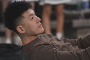 張陳治鋒：感謝楊鳴指導(dǎo)給我機(jī)會和老大哥們同場競技 發(fā)現(xiàn)不足