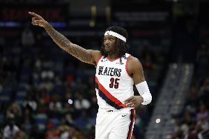 開拓者傷病報(bào)告：羅威繼續(xù)缺席 利拉德&亨德森依舊傷停