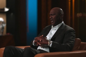 喬丹：你一天打球3個小時&這是你的工作 剩下的21小時你在干嘛？