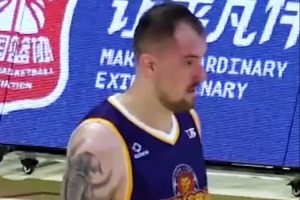 歡迎巴爾文加入香港金牛！讓我們一起來(lái)欣賞下他的精彩表現(xiàn)吧