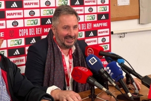 炮轟足壇潛規(guī)則！維加港主帥：這里只有認(rèn)識球隊(duì)主席的人才能執(zhí)教