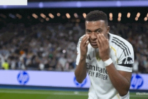 姆巴佩進(jìn)球后的慶祝是獻(xiàn)給一個(gè)11歲患病孩子，賽前就承諾這么做