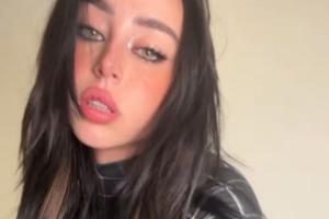 火辣??亞馬爾前女友分手1天后COS蜘蛛俠，性感緊身衣秀身材??