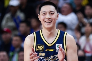 廣東全運(yùn)男籃12人大名單：趙睿、胡明軒、徐杰領(lǐng)銜 周鵬在列