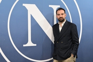 那不勒斯總監(jiān)：德布勞內受傷影響很大，正在評估引進新中場的機會