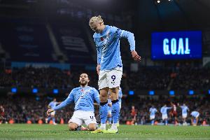 曼晚：哈蘭德無(wú)球表現(xiàn)助力曼城，瓜迪奧拉的全能前鋒計(jì)劃或已實(shí)現(xiàn)