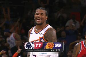 他放肆的笑！杰倫·格林三分轟進領(lǐng)先22分打?？齑?開懷大笑！