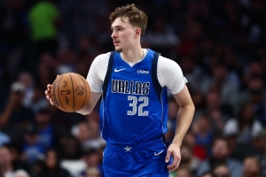 皮爾斯：打控衛(wèi)能讓弗拉格離開舒適區(qū) KG新秀賽季也曾打3號位