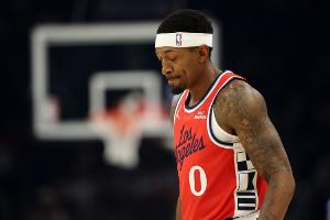 場(chǎng)均7分&命中率36%！比爾手握2年1100萬(wàn) 未來(lái)5年還能白拿9700萬(wàn)